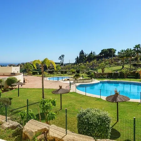 Apartment Stylish With Panoramic Sea View & Large Terrace! *